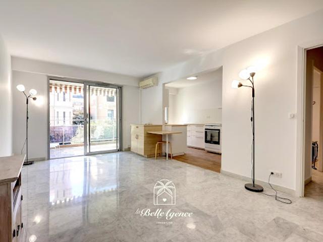 Vente Appartement 2 pièces 54 m2 Nice