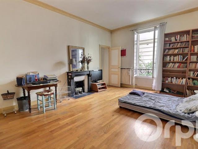 Vente Appartement 2 pièces 54 m2 Paris 19ème