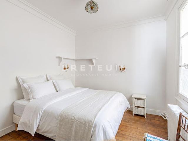 Vente Appartement 2 pièces 55.76 m2 Paris 1er
