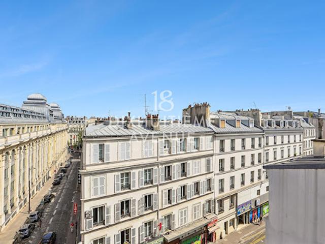 Vente Appartement 2 pièces 55 m2 Paris 18ème