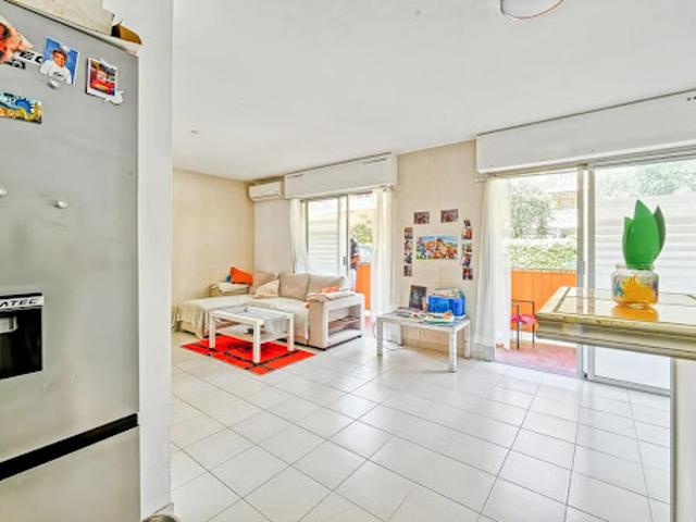 Vente Appartement 2 pièces 55 m2 Saint Laurent du Var