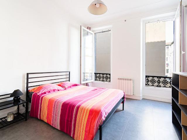 Vente Appartement 2 pièces 56.58 m2 Marseille 6ème