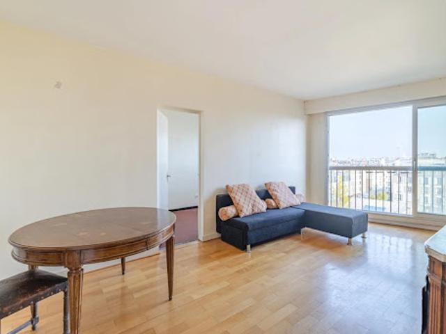 Vente Appartement 2 pièces 56 m2 Paris 18ème
