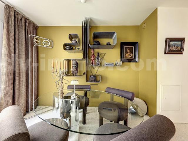 Vente Appartement 2 pièces 56 m2 Paris 20ème
