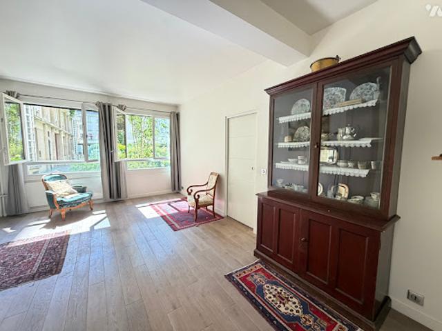Vente Appartement 2 pièces 58.5 m2 Paris 7ème