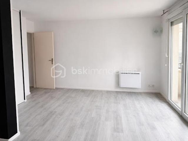 Vente Appartement 2 pièces 58.87 m2 Reims