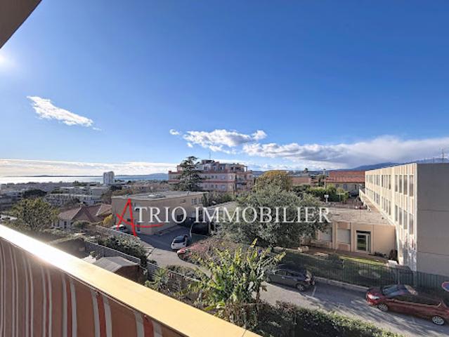 Vente Appartement 2 pièces 59.12 m2 Saint Laurent du Var