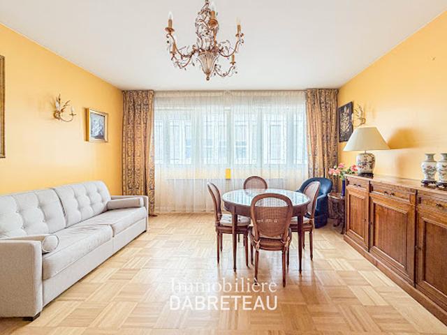Vente Appartement 2 pièces 63 m2 Lyon 6ème