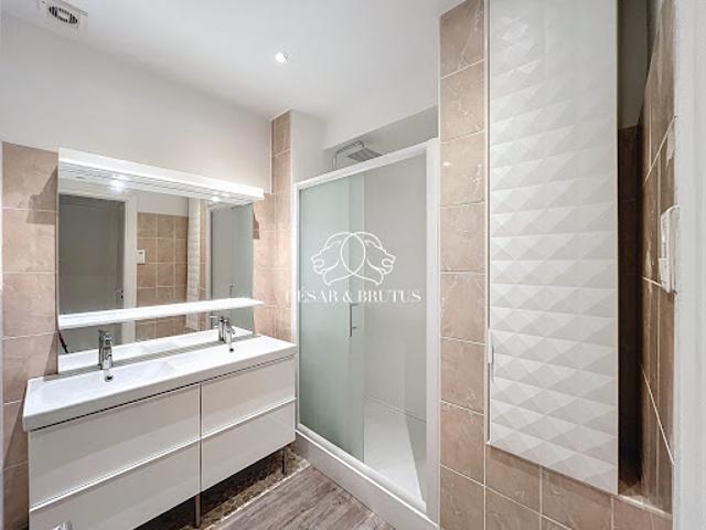 Vente Appartement 2 pièces 63 m2 Lyon 6ème