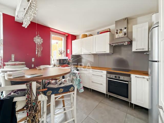 Vente Appartement 2 pièces 63 m2 Marseille 1er