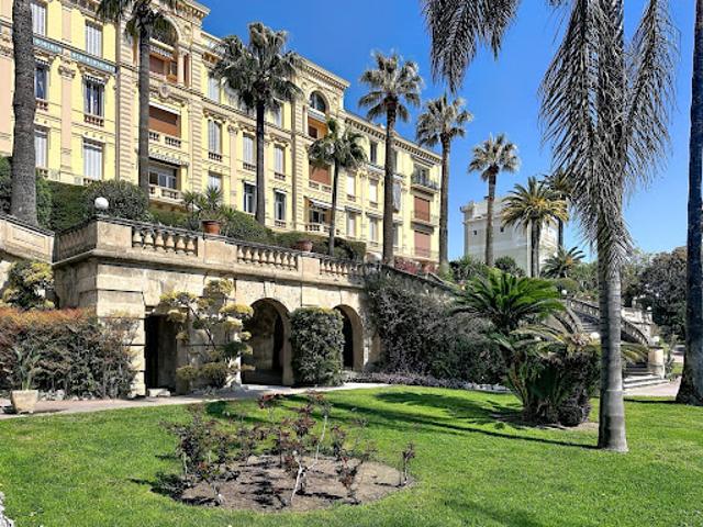 Vente Appartement 2 pièces 60.77 m2 Cannes