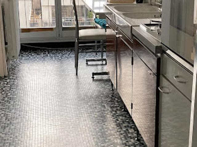 Vente Appartement 2 pièces 61.76 m2 Paris 20ème