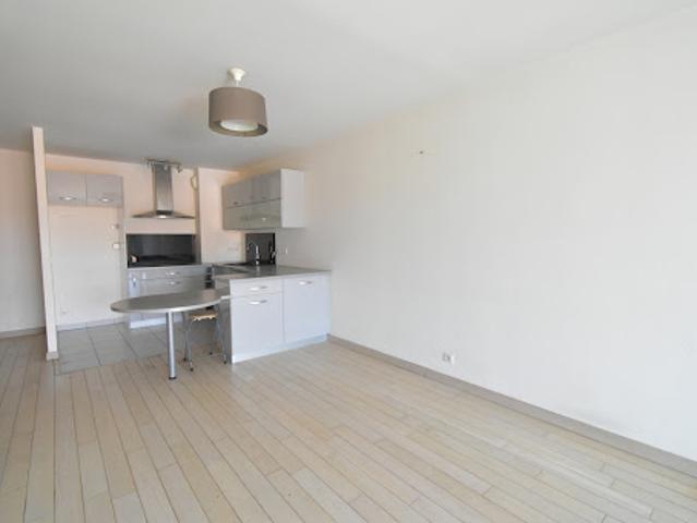 Vente Appartement 2 pièces 61.78 m2 Bayonne
