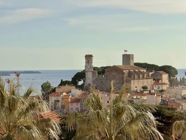 Vente Appartement 2 pièces 61 m2 Cannes