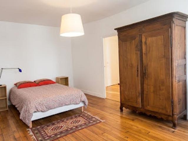 Vente Appartement 2 pièces 61 m2 Paris 11ème
