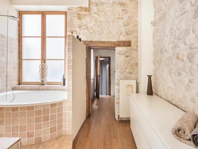 Vente Appartement 2 pièces 67.49 m2 Paris 3ème