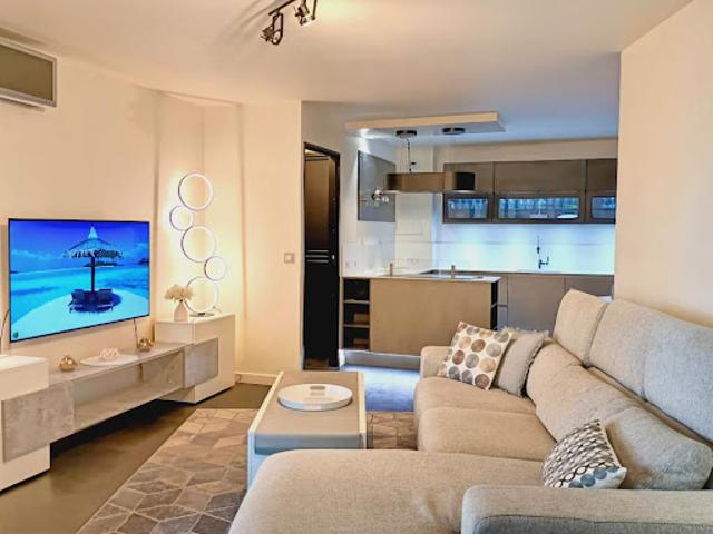 Vente Appartement 2 pièces 67.79 m2 Saint raphael