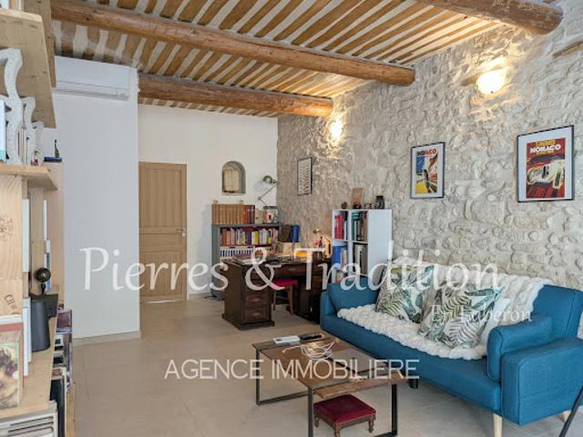 Vente Appartement 2 pièces 67 m2 Apt