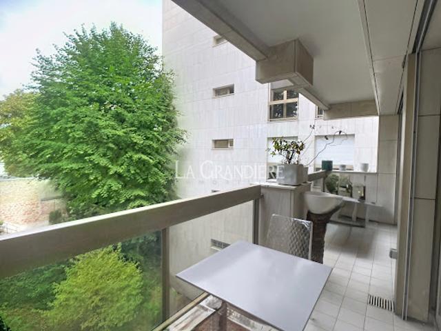 Vente Appartement 2 pièces 67 m2 Paris 16ème