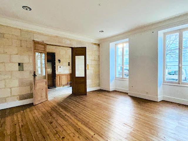 Vente Appartement 2 pièces 64.42 m2 Jonzac