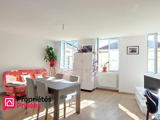 Vente Appartement 2 pièces 64 m2 Bourg de Thizy
