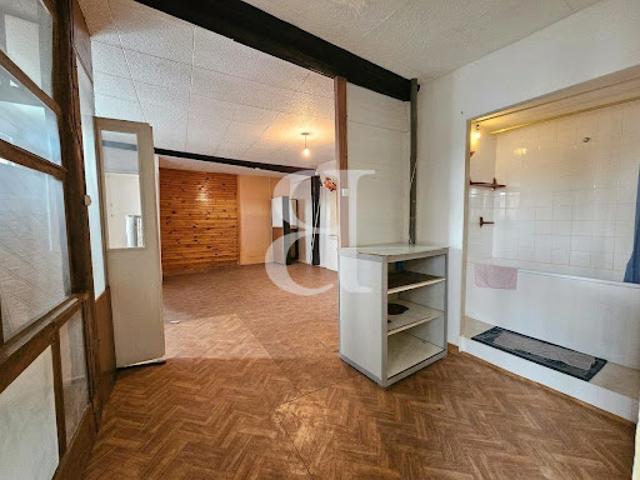 Vente Appartement 2 pièces 64 m2 Caderousse