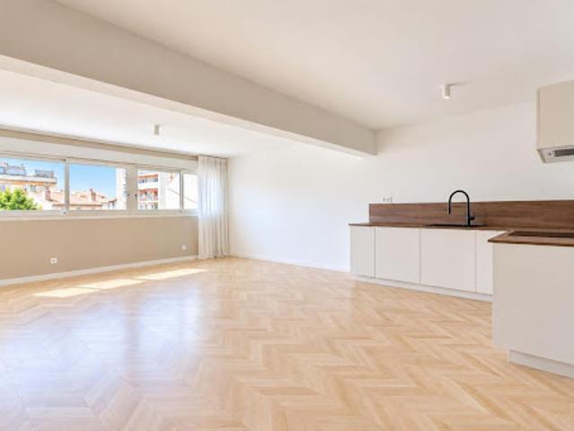 Vente Appartement 2 pièces 64 m2 Marseille 7ème