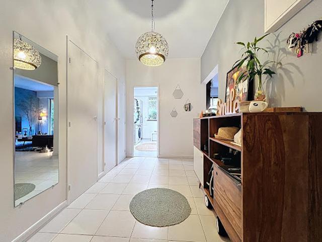 Vente Appartement 2 pièces 65 m2 Le Mesnil le Roi