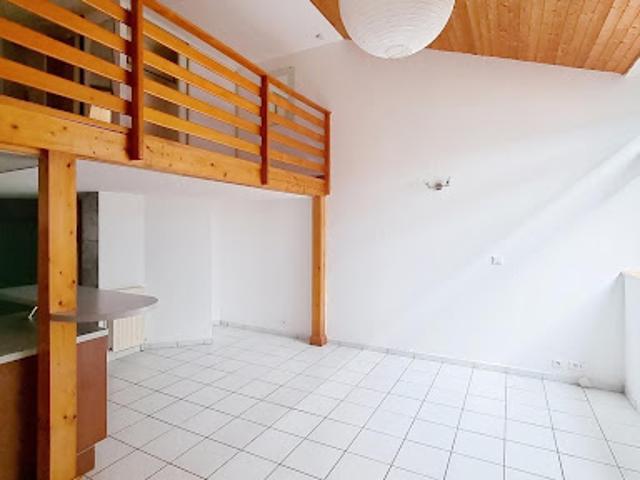 Vente Appartement 2 pièces 66.35 m2 Vesoul