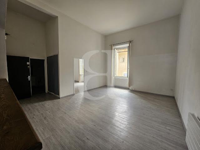Vente Appartement 2 pièces 66 m2 Mazan