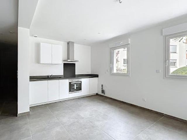 Vente Appartement 2 pièces 68.5 m2 Reims