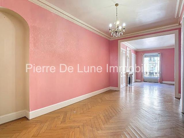 Vente Appartement 2 pièces 69 m2 Lyon 1er