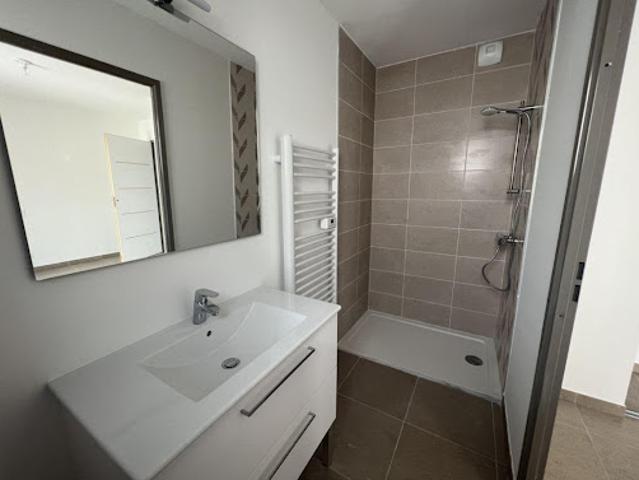Vente Appartement 2 pièces 72 m2 Saint Gilles