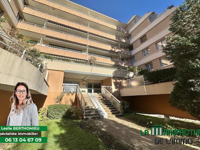 Vente Appartement 2 pièces 77 m2 Saint Etienne