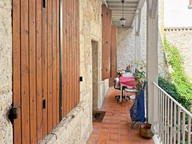 Vente Appartement 2 pièces 74.4 m2 Lectoure