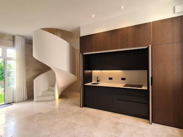 Vente Appartement 2 pièces 75.8 m2 Uzès