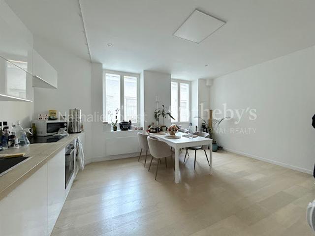 Vente Appartement 2 pièces 82 m2 Lille