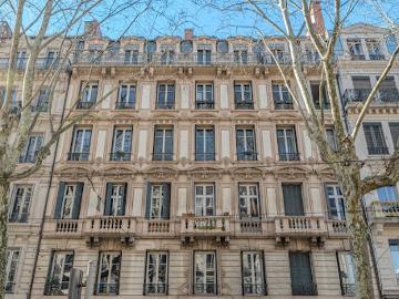 Vente Appartement 2 pièces 84 m2 Lyon 3ème