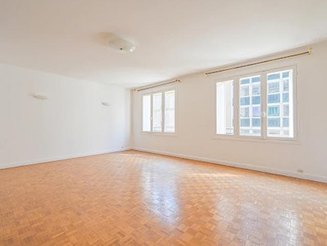 Vente Appartement 4 pièces 105.74 m2 Paris 7ème