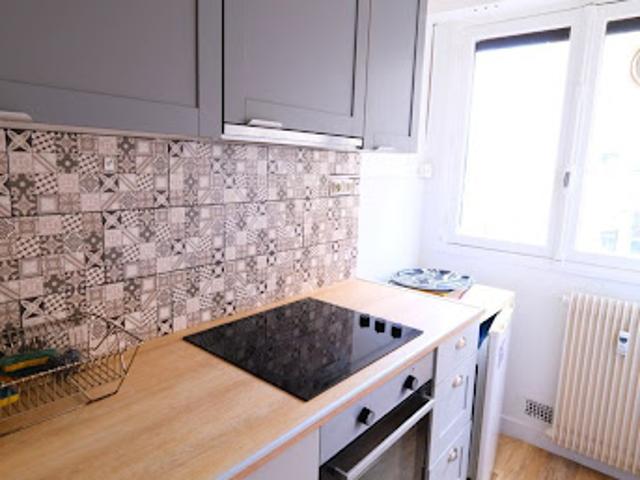 Vente Appartement 2 pièces 27.52 m2 Paris 18ème