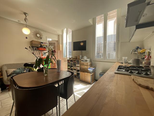 Vente Appartement 2 pièces 27 m2 Marseille 5ème