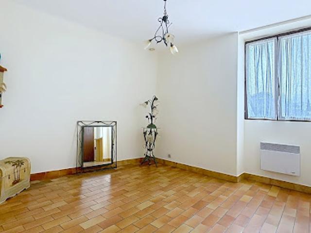 Vente Appartement 2 pièces 28 m2 La Ferté Alais