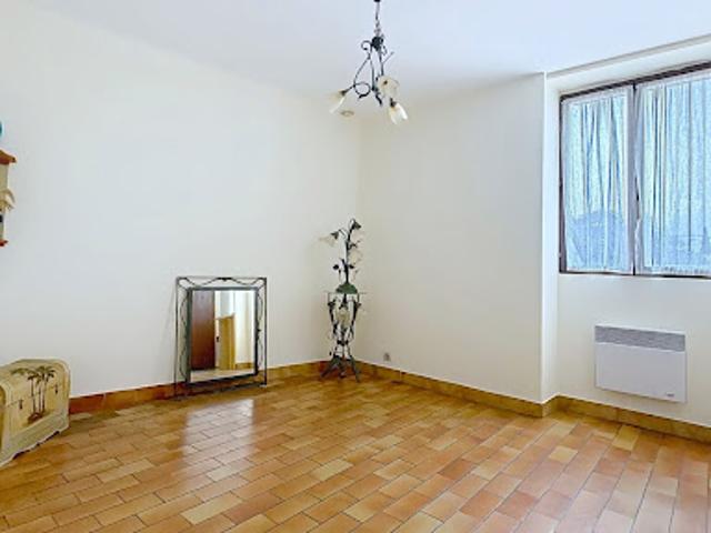 Vente Appartement 2 pièces 28 m2 La Ferté Alais