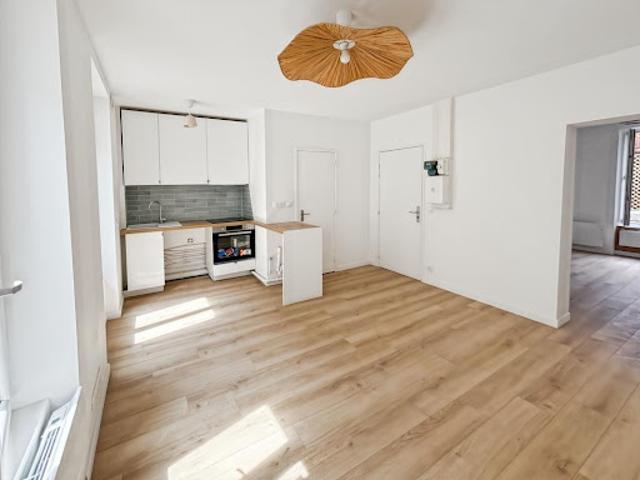Vente Appartement 2 pièces 28 m2 La plaine saint denis