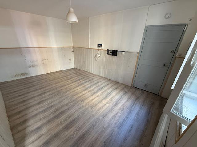 Vente Appartement 1 pièce 28 m2 Marseille 8ème