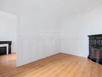 Vente Appartement 2 pièces 29.96 m2 Paris 18ème
