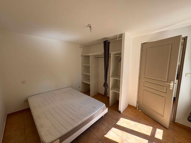 Vente Appartement 2 pièces 29 m2 Villeneuve les avignon