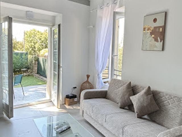 Vente Appartement 2 pièces 29 m2 Corbeil Essonnes