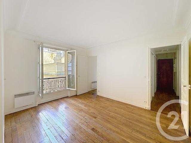Vente Appartement 2 pièces 29 m2 Paris 18ème