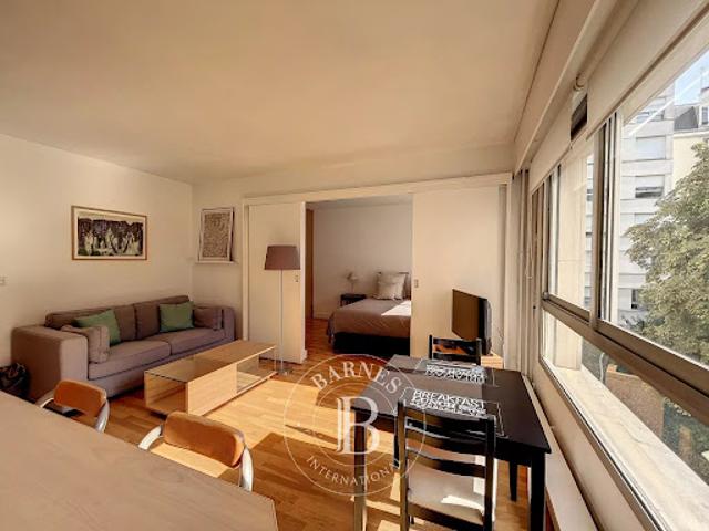 Vente Appartement 2 pièces 33.43 m2 Paris 8ème